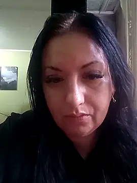 Veronica-Celie online show from 10/13/25, 06:02