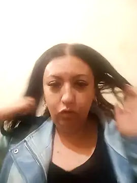 Veronica-Celie online show from 04/17/26, 07:50