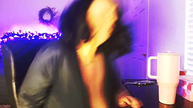 AlyssiaAmoreXO online show from 03/16/26, 02:32