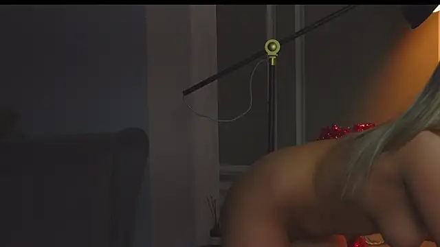 AnnieStylesx online show from 02/22/25, 05:02