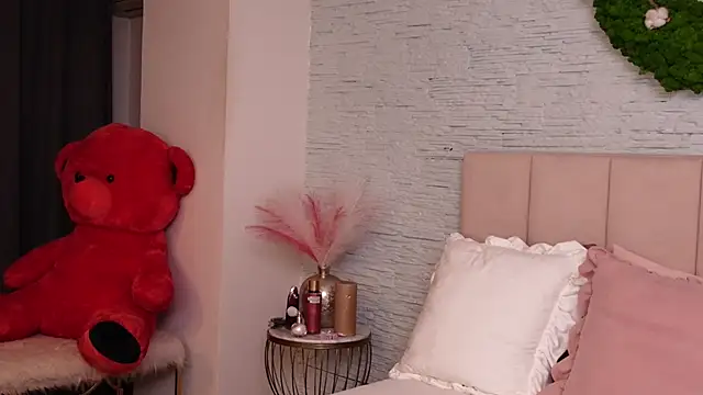 AnnieStylesx online show from 03/22/25, 04:24