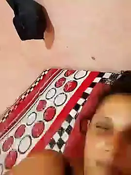 Snapshot of carolina_goez chatting on 12/08/24, 04:07 carolina goez online show from 12/08/24, 04:07