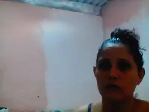 Snapshot of carolina_goez chatting on 01/17/25, 07:05 carolina goez online show from 01/17/25, 07:05