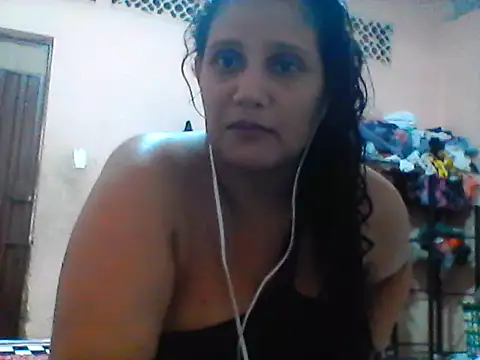 Snapshot of carolina_goez chatting on 02/12/25, 07:24 carolina goez online show from 02/12/25, 07:24