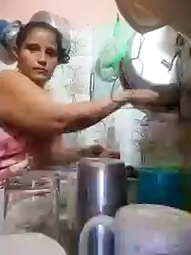 Snapshot of carolina_goez chatting on 02/26/25, 07:05 carolina goez online show from 02/26/25, 07:05