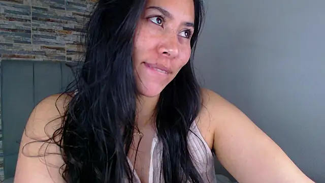  joy yva online show from 09/30/25, 04:23