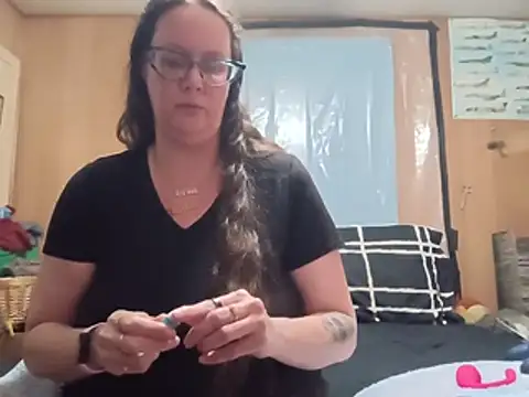 TheGoldenLotus online show from 05/29/26, 06:44