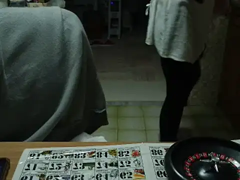 VeneRed online show from 11/09/25, 07:45