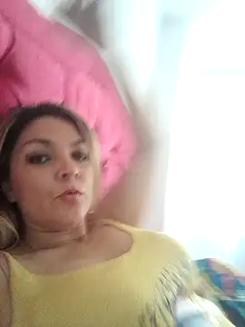 Snapshot of MalorySweet chatting on 01/14/25, 10:44 MalorySweet online show from 01/14/25, 10:44