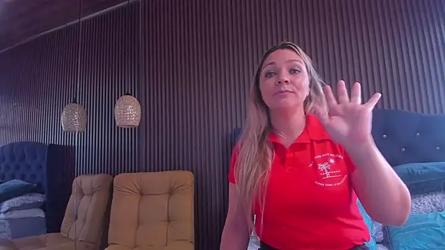 Snapshot of MalorySweet chatting on 02/26/25, 11:52 MalorySweet online show from 02/26/25, 11:52