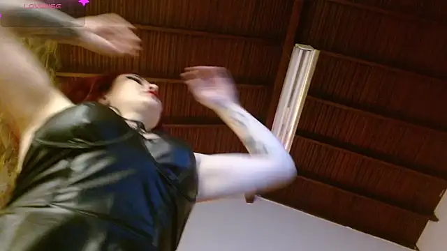 madame ibby online show from 10/31/25, 01:34