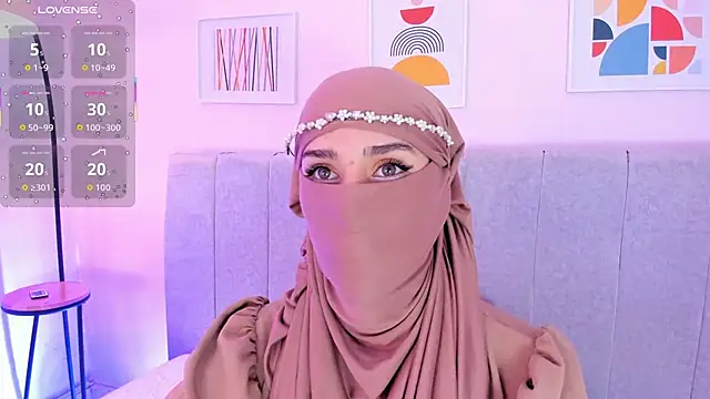 rawiya online show from 10/14/25, 12:06