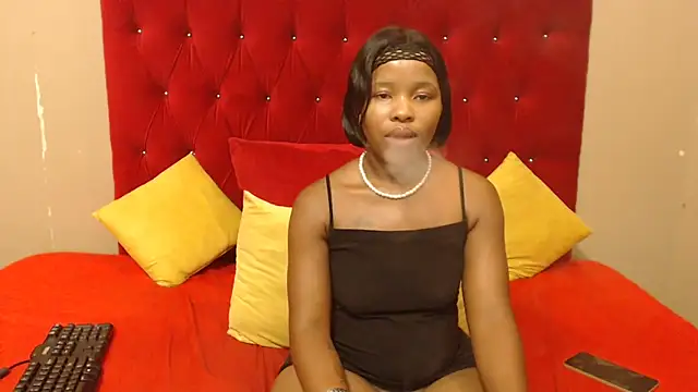 Snapshot of sexyboitypetite23 chatting on 01/20/25, 03:50 sexyboitypetite23 online show from 01/20/25, 03:50