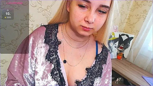 DolphinDreams online show from 01/04/25, 10:05