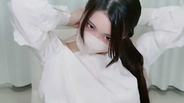 yuki room online show from 09/16/25, 01:12