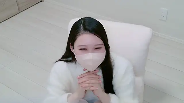 yuki room online show from 04/01/26, 12:06