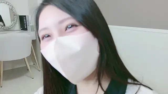 yuki room online show from 05/26/26, 01:18