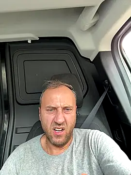 Lecatore80 online show from 10/31/25, 11:44