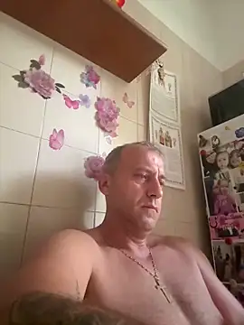 Snapshot of Lecatore80 chatting on 06/21/26, 06:38 Lecatore80 online show from 06/21/26, 06:38