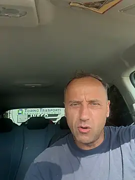 Snapshot of Lecatore80 chatting on 06/29/26, 03:34 Lecatore80 online show from 06/29/26, 03:34