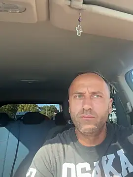 Snapshot of Lecatore80 chatting on 07/03/26, 04:13 Lecatore80 online show from 07/03/26, 04:13