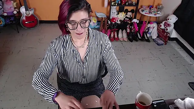 MissMiia2 online show from 01/17/25, 04:57