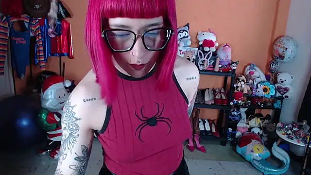 MissMiia2 online show from 12/02/25, 03:07