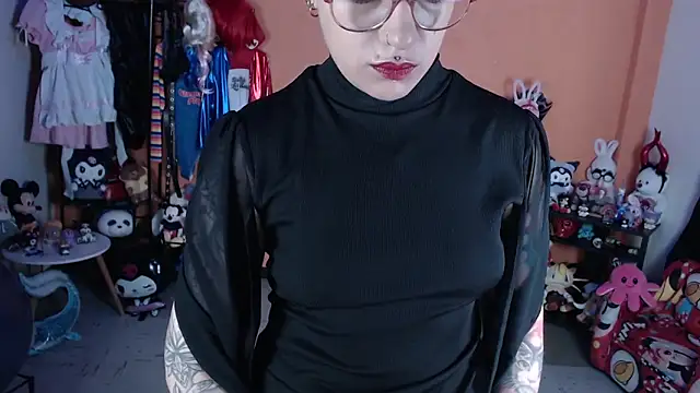 MissMiia2 online show from 05/14/26, 12:56