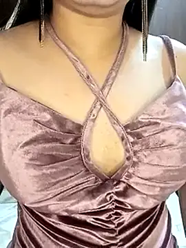 Indianhyna online show from 02/20/25, 03:52