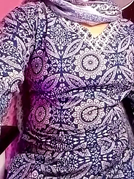 Indianhyna online show from 11/03/25, 05:31