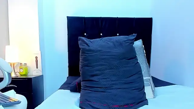 Snapshot of kathyajhonss chatting on 02/02/25, 02:27 kathyajhonss online show from 02/02/25, 02:27