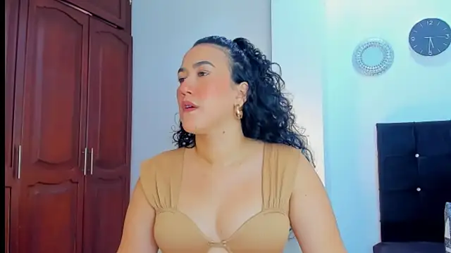 Snapshot of kathyajhonss chatting on 02/06/25, 10:32 kathyajhonss online show from 02/06/25, 10:32