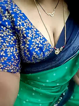 Snapshot of your-sameera chatting on 01/19/25, 05:26 your-sameera online show from 01/19/25, 05:26