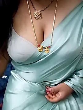 Snapshot of your-sameera chatting on 03/11/25, 05:16 your-sameera online show from 03/11/25, 05:16