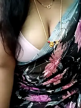 Snapshot of your-sameera chatting on 03/12/25, 04:30 your-sameera online show from 03/12/25, 04:30