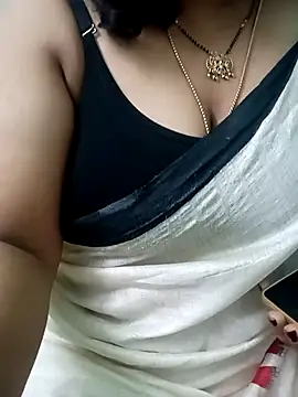 Snapshot of your-sameera chatting on 10/15/25, 10:26 your-sameera online show from 10/15/25, 10:26