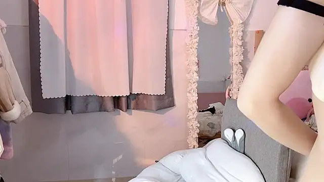 Carly 1 online show from 12/28/24, 03:59