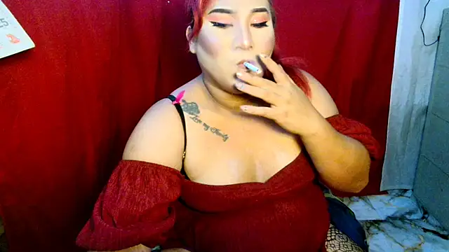 Snapshot of UrAmazingCassy chatting on 10/30/25, 03:02 UrAmazingCassy online show from 10/30/25, 03:02