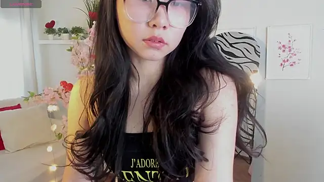 Inari Okami  online show from 03/18/25, 06:03