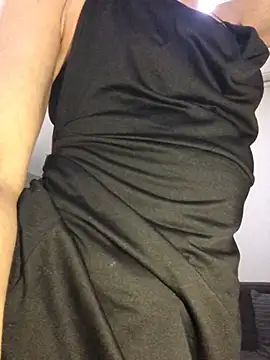 Diamond Bunny  online show from 02/20/25, 06:46