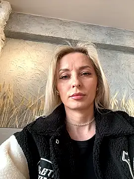 Diamond Bunny  online show from 04/06/26, 03:13