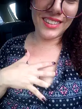 Snapshot of litha_luna chatting on 12/21/24, 09:04 litha luna online show from 12/21/24, 09:04