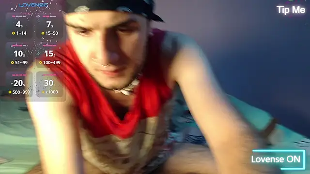 Dante Bear  online show from 11/22/25, 02:21