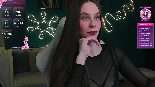 katie taylorr online show from 04/07/26, 01:06