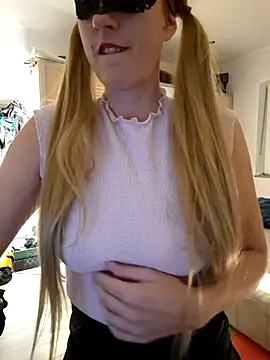 Hexe12346 online show from 10/23/25, 05:40