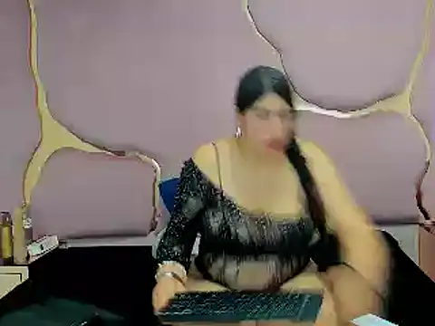 Criistaal  online show from 02/28/25, 05:59