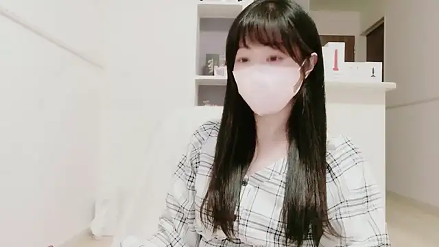 Snapshot of IORio2 chatting on 02/10/26, 10:52 IORio2 online show from 02/10/26, 10:52