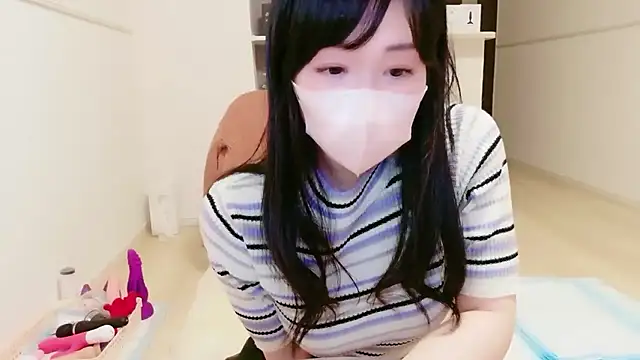 Snapshot of IORio2 chatting on 02/11/26, 07:52 IORio2 online show from 02/11/26, 07:52