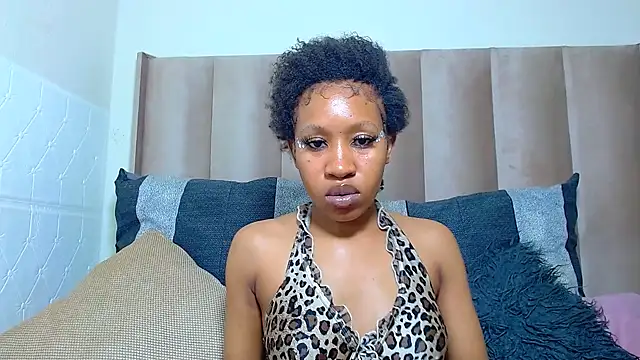 CocoSexyBabe online show from 11/17/25, 04:24