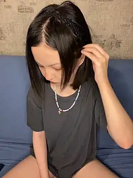 Snapshot of lalallalalaa- chatting on 11/09/25, 02:26 lalallalalaa- online show from 11/09/25, 02:26